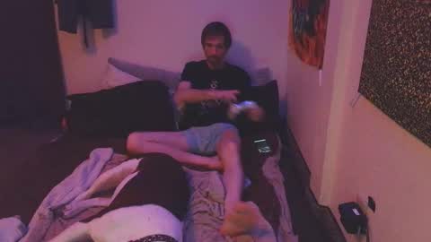 Snapshot of happy82081 chatting on March 2026 03:02:01 AM happy guy online show from March 2026 03:02:01 AM