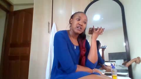 happy_berries online show from May 2026 11:48:02 AM