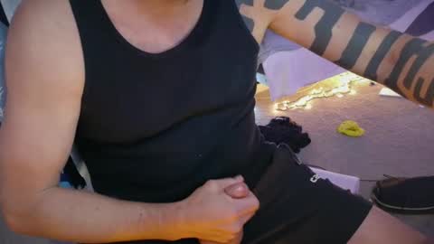 Snapshot of happyendingstory chatting on January 2026 11:12:01 AM Josh Hamilton online show from January 2026 11:12:01 AM