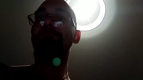 Calvin Secret  online show from September 2025 04:51:02 PM