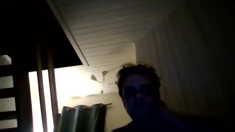 happylarlcamper online show from April 2026 11:10:01 PM