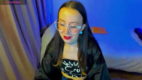 Stephanie online show from February 2026 07:17:02 PM