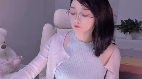 Snapshot of happysweetie168 chatting on January 2025 02:24:02 PM Daisy online show from January 2025 02:24:02 PM