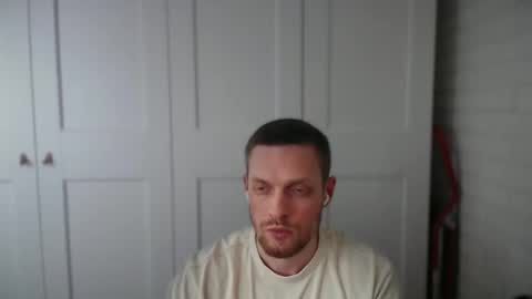 happyvelvetpaw online show from April 2026 10:15:01 AM