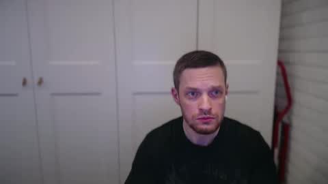 happyvelvetpaw online show from April 2026 02:28:01 AM