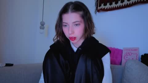 Vivy online show from April 2026 11:43:02 PM