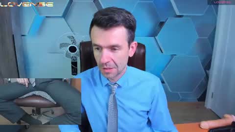 Snapshot of hard_and_juici chatting on June 2026 02:05:01 PM Steve online show from June 2026 02:05:01 PM