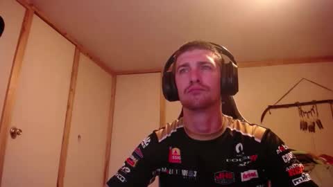 Snapshot of harddick19966 chatting on April 2026 06:11:01 AM Austin online show from April 2026 06:11:01 AM