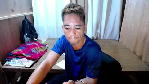 Snapshot of hardfucker_6925 chatting on December 2024 08:39:02 AM james online show from December 2024 08:39:02 AM