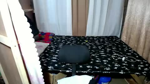 Snapshot of hardfucker_6925 chatting on January 2025 12:08:01 PM james online show from January 2025 12:08:01 PM