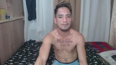 Snapshot of hardfucker_6925 chatting on January 2025 12:05:02 PM james online show from January 2025 12:05:02 PM