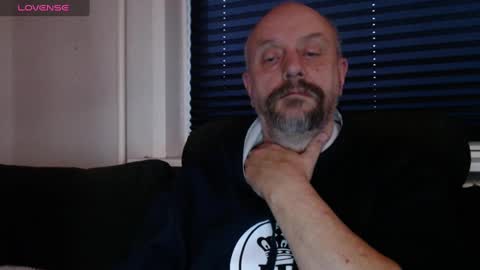 MrLazy online show from December 2024 02:45:01 PM