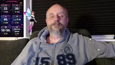 MrLazy online show from October 2025 06:08:02 PM