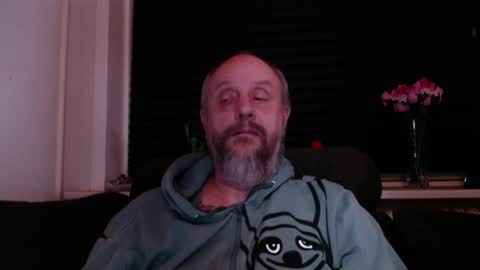 MrLazy online show from January 2026 07:06:02 PM
