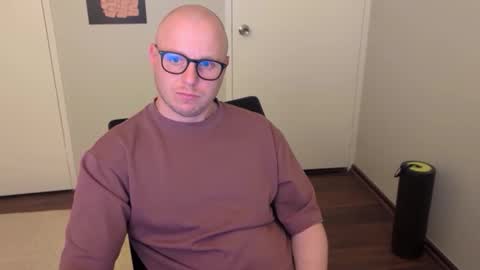 Snapshot of hardon911 chatting on October 2025 03:19:02 PM Stand Lee online show from October 2025 03:19:02 PM