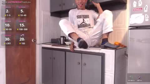 Andres Dean online show from November 2025 08:14:01 PM