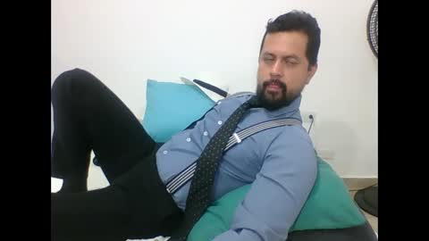 Snapshot of harry_goldenmillerx10fun chatting on December 2024 03:21:01 PM Harry online show from December 2024 03:21:01 PM