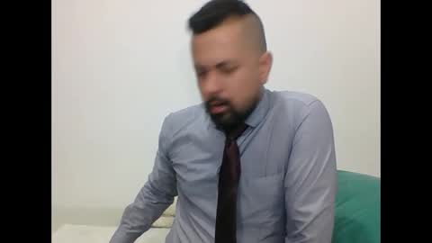 Snapshot of harry_goldenmillerx10fun chatting on December 2024 08:13:01 PM Harry online show from December 2024 08:13:01 PM