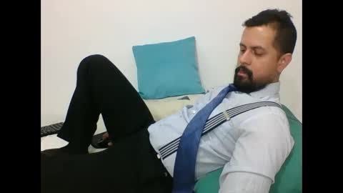 Snapshot of harry_goldenmillerx10fun chatting on January 2025 07:49:01 PM Harry online show from January 2025 07:49:01 PM