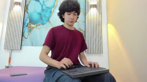 Snapshot of harry_hills1 chatting on March 2026 03:13:02 PM HARRY online show from March 2026 03:13:02 PM