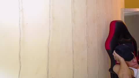 Snapshot of harry_jhonsonn chatting on January 2025 04:41:02 AM Harry online show from January 2025 04:41:02 AM