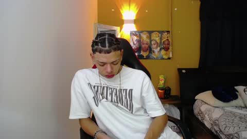 Snapshot of harry_jhonsonn chatting on February 2025 03:33:01 AM Harry online show from February 2025 03:33:01 AM