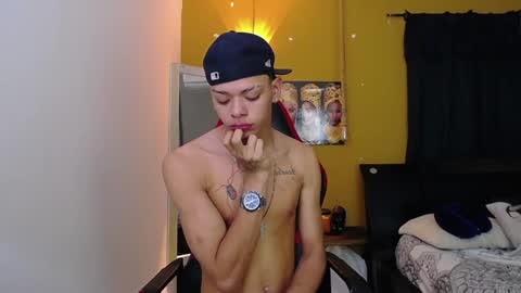 Snapshot of harry_jhonsonn chatting on February 2025 06:36:01 AM Harry online show from February 2025 06:36:01 AM