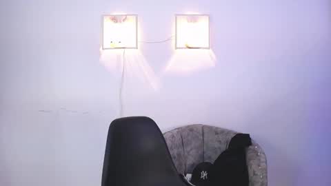 Snapshot of harry_jhonsonn chatting on February 2025 04:24:02 AM Harry online show from February 2025 04:24:02 AM