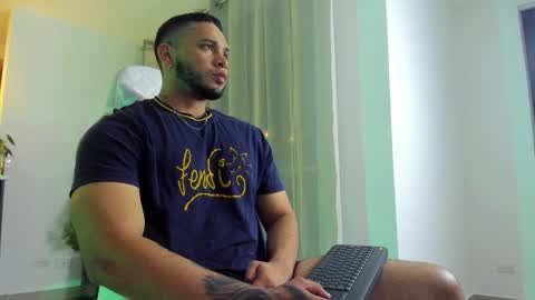 Harry Zandes online show from January 2025 01:49:01 AM