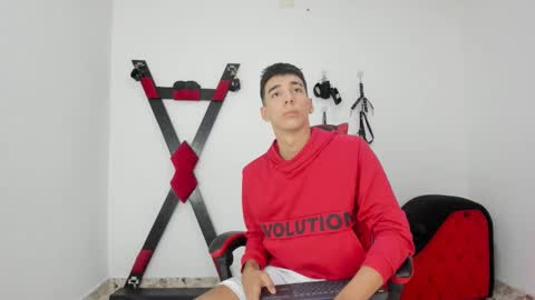 Snapshot of harrylatinboy chatting on November 2025 04:01:02 PM Harry online show from November 2025 04:01:02 PM