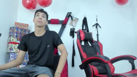 Snapshot of harrylatinboy chatting on December 2025 12:33:02 PM Harry online show from December 2025 12:33:02 PM