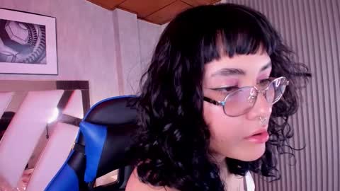 Haru Bonny online show from February 2026 10:00:01 PM