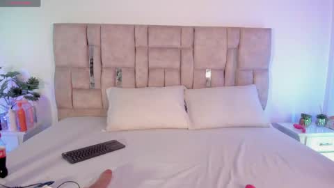 Snapshot of hasret_sesim chatting on April 2026 04:04:01 AM hasret_sesim online show from April 2026 04:04:01 AM
