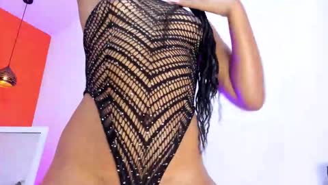 Nicky bac online show from October 2025 08:44:01 PM