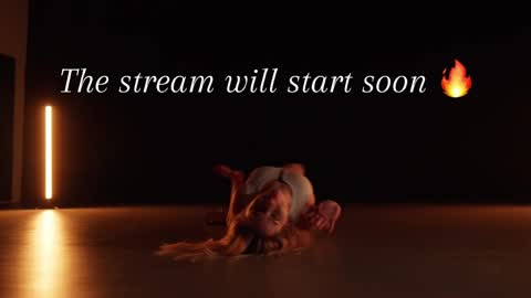 Anna online show from May 2026 03:32:01 PM
