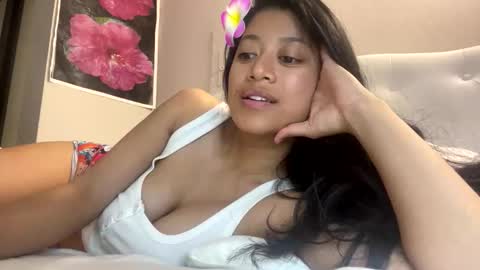 Snapshot of hawaiigirl_ chatting on January 2026 02:17:01 AM hawaiigirl_ online show from January 2026 02:17:01 AM