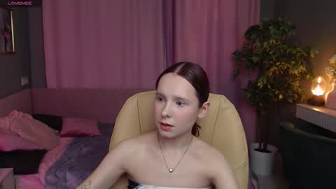 Mia online show from March 2026 08:41:02 AM