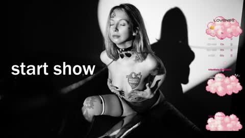  Elle   online show from February 2025 09:46:02 PM