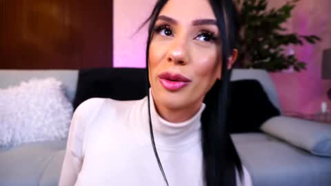 Haylie online show from January 2025 09:22:01 AM