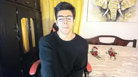 Snapshot of hazbinstudio chatting on December 2025 06:55:01 AM hazbinstudio online show from December 2025 06:55:01 AM