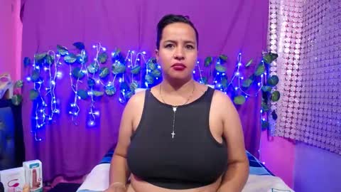 Snapshot of hazel_34 chatting on February 2025 12:35:01 AM hazel online show from February 2025 12:35:01 AM