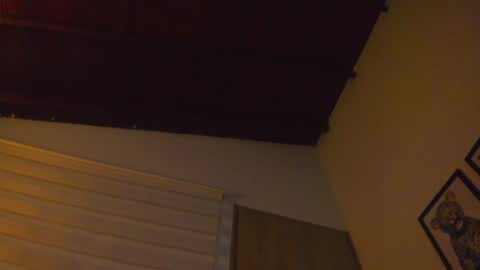 Im Hazel online show from December 2024 08:59:01 AM