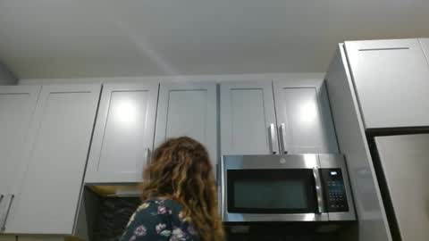 Hazel online show from February 2025 12:05:01 AM