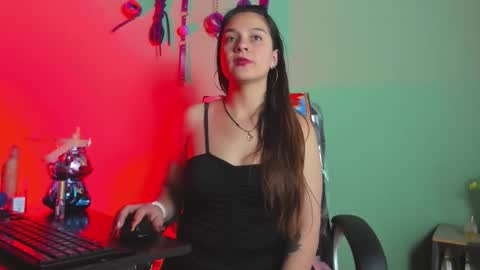 HAZZ SMITH online show from February 2026 10:50:01 PM