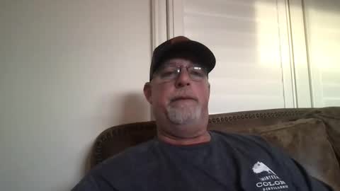 Snapshot of hdeuce22 chatting on February 2026 01:08:02 PM Hdeuce22 online show from February 2026 01:08:02 PM