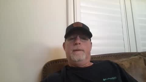 Snapshot of hdeuce22 chatting on February 2026 03:19:02 PM Hdeuce22 online show from February 2026 03:19:02 PM