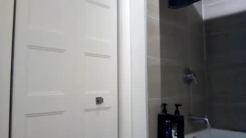 hdrsh08 online show from February 2025 08:31:02 AM