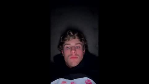 Snapshot of healthiest_cock chatting on October 2025 07:42:01 AM healthiest_cock online show from October 2025 07:42:01 AM