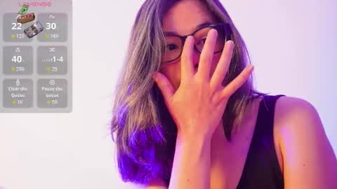 hearmymoans_18 online show from November 2025 08:05:01 PM