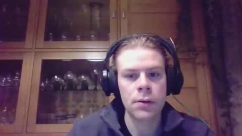 Snapshot of heart1292 chatting on November 2025 10:04:01 PM Heart online show from November 2025 10:04:01 PM